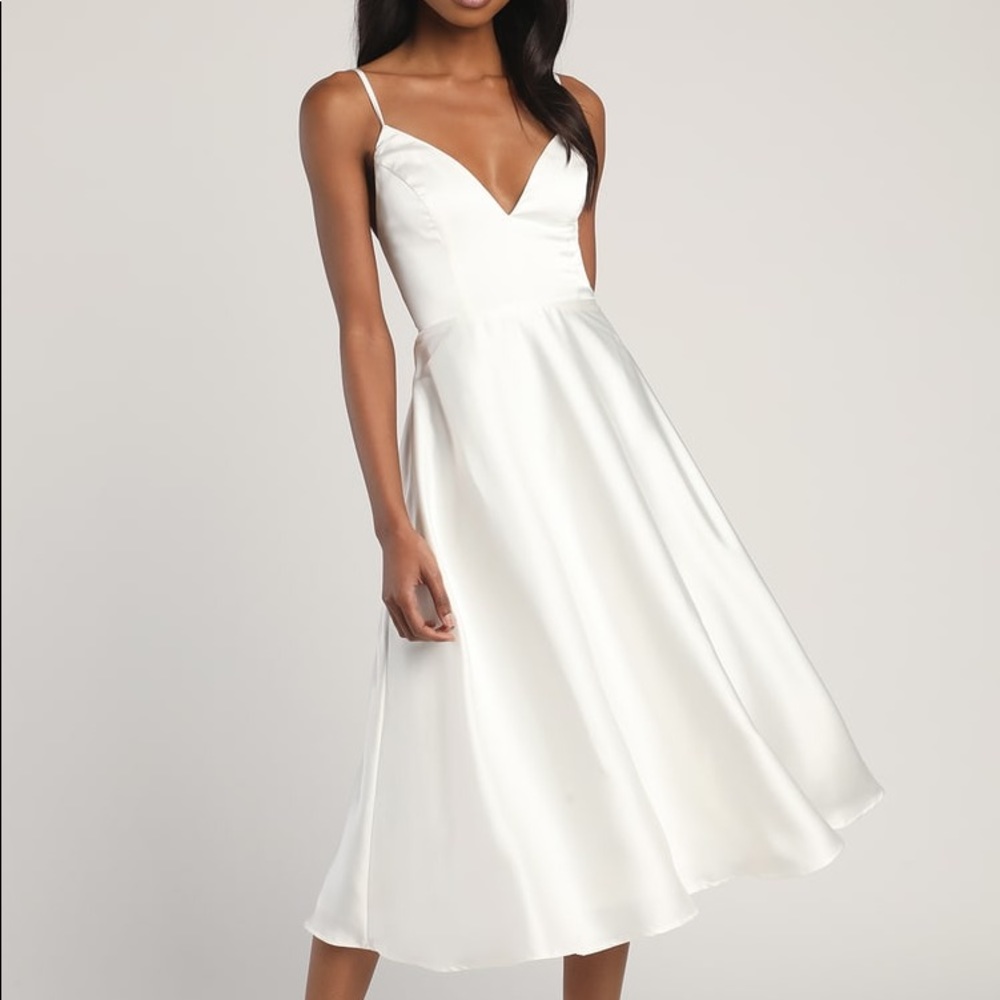Elegant White Midi Dress